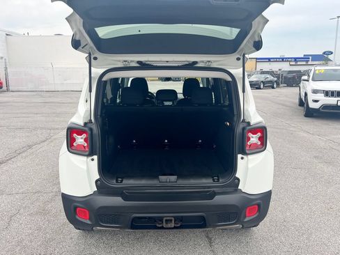 Used 2016 Jeep Renegade 75th Anniversary AWD/4WD image 33