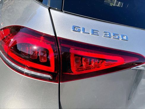 Used 2022 Mercedes-Benz GLE 350 4MATIC image 29