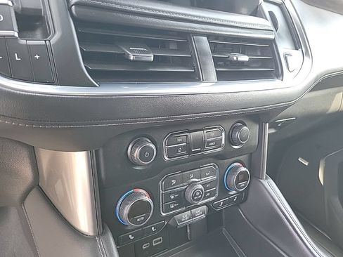 Used 2024 Chevrolet Tahoe LT AWD/4WD image 29