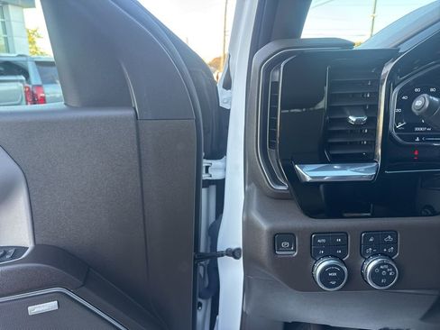 Used 2023 GMC Sierra 1500 SLT w/ SLT Premium Package image 20