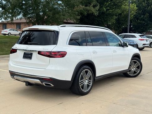Certified 2025 Mercedes-Benz GLS 450 4MATIC image 2