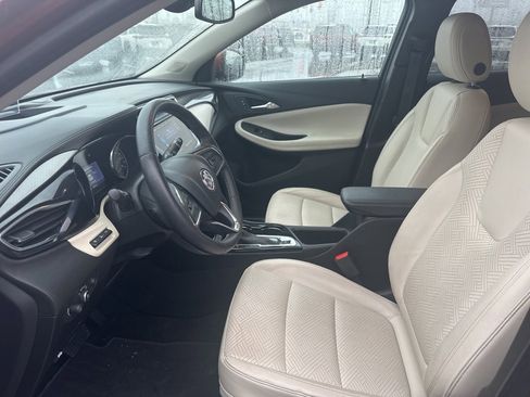 Used 2020 Buick Encore GX Essence w/ Advanced Technology Package image 9