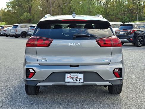Certified 2022 Kia Niro LXS image 5