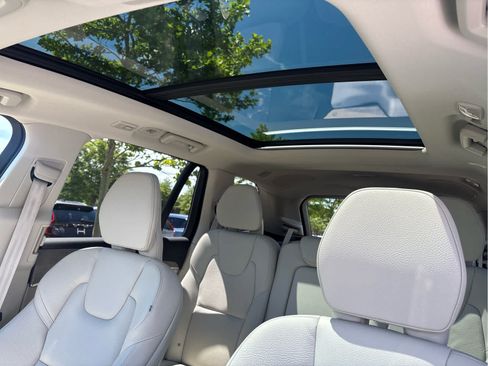 Used 2023 Volvo XC90 B6 Plus w/ Protection Package Premier AWD/4WD image 27