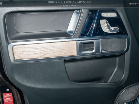 Used 2021 Mercedes-Benz G 550 w/ AMG Line image 18