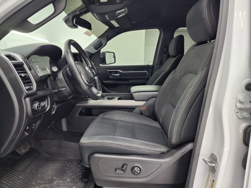 Used 2019 RAM 1500 Big Horn image 8