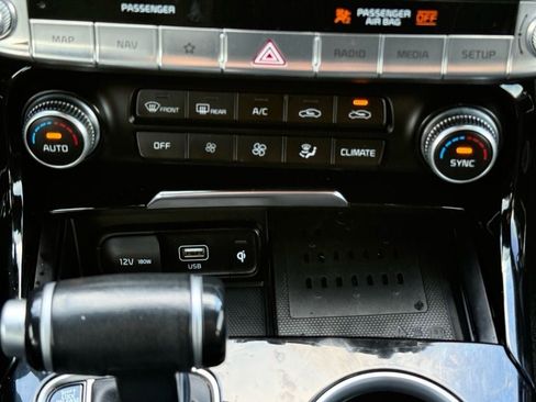 Used 2022 Kia Stinger GT-Line w/ Sun & Sound Package image 25