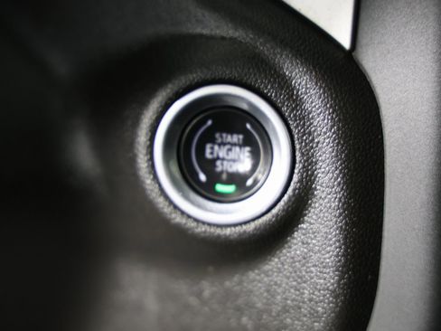 Certified 2024 Chevrolet Silverado 2500 W/T w/ WT Convenience Package image 16