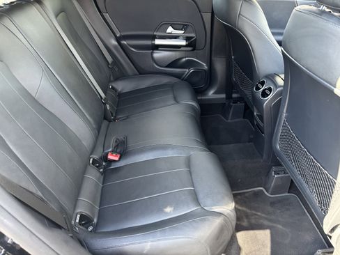 Used 2023 Mercedes-Benz GLA 250 GLA 250 w/ Premium Package image 12