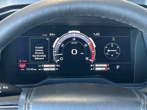 Certified 2025 Toyota Tundra Limited AWD/4WD image 22