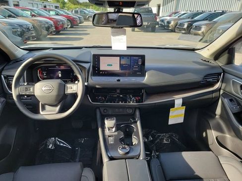 New 2026 Nissan Rogue Platinum w/ Platinum Premium Package AWD/4WD image 22