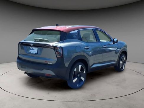New 2026 Nissan Kicks SR w/ SR Premium Package AWD/4WD image 9