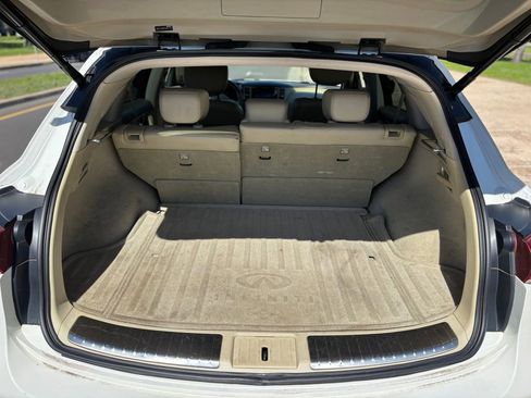 Used 2015 INFINITI QX70 AWD w/ Premium Package image 12