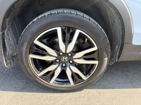 Used 2022 Honda Pilot Touring image 10