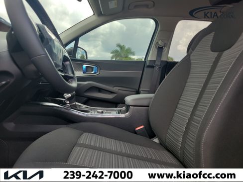 New 2026 Kia Sorento LX FWD image 24