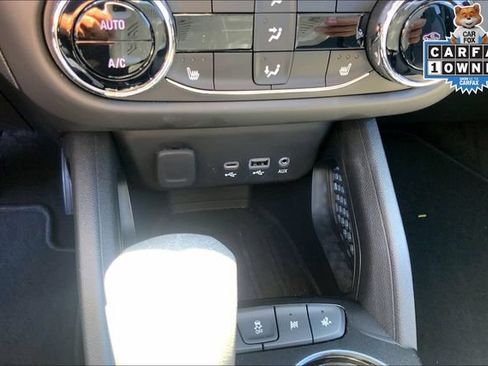 Used 2023 Chevrolet TrailBlazer LT w/ Convenience Package FWD image 31