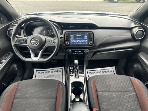 Used 2023 Nissan Kicks SR FWD image 24