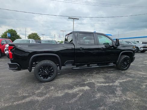 New 2026 Chevrolet Silverado 2500 LT w/ Trail Boss Package AWD/4WD image 9