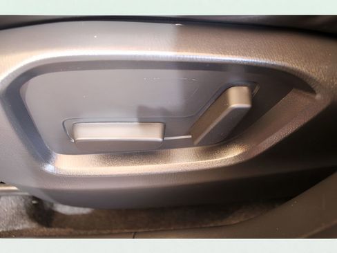 Used 2020 MAZDA CX-5 Touring image 12