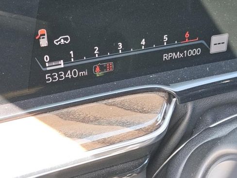 Used 2021 Cadillac Escalade Sport Platinum w/ LPO, ONYX Package AWD/4WD image 12