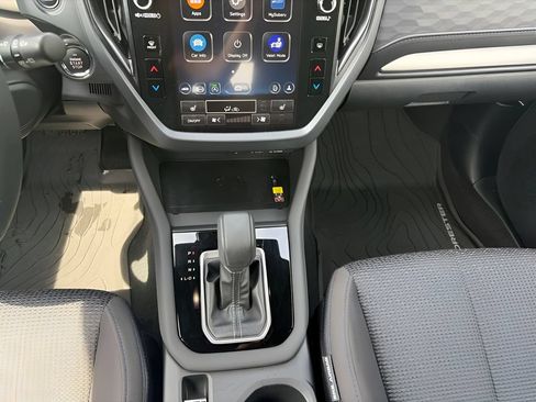 Certified 2025 Subaru Forester Premium AWD/4WD image 14