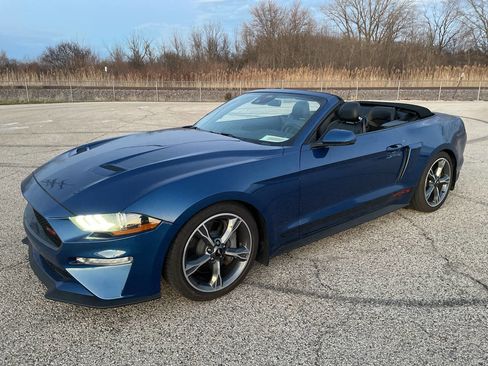 Used 2022 Ford Mustang GT Premium w/ Equipment Group 401A image 13