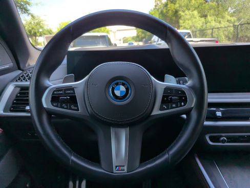 Certified 2024 BMW X5 xDrive50e w/ M Sport Package AWD/4WD image 23