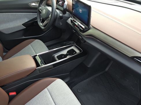 Used 2023 Volkswagen ID.4 2WD image 17