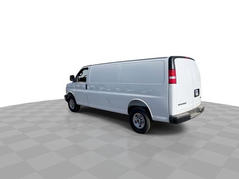 New 2025 GMC Savana 2500 Extended w/ Driver Convenience Package image 6