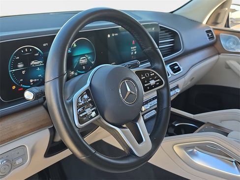 Used 2020 Mercedes-Benz GLE 350 4MATIC image 19