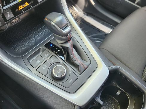 Used 2024 Toyota RAV4 SE w/ Weather & Moonroof Package AWD/4WD image 11