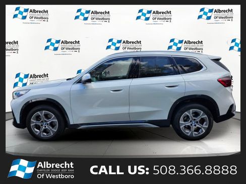 Used 2024 BMW X1 xDrive28i AWD/4WD image 2