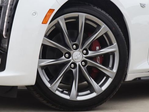 Used 2025 Cadillac CT5 Sport image 2