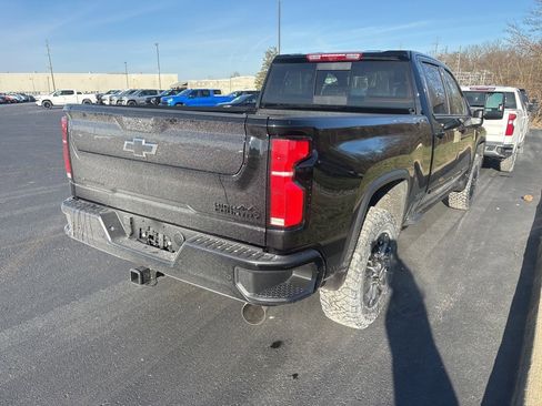 New 2026 Chevrolet Silverado 2500 High Country w/ Midnight Edition image 4