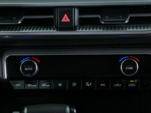 Used 2022 Kia K5 GT-Line FWD image 20