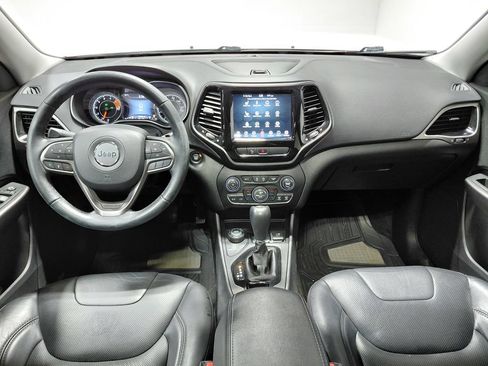 Certified 2019 Jeep Cherokee Limited AWD/4WD image 18