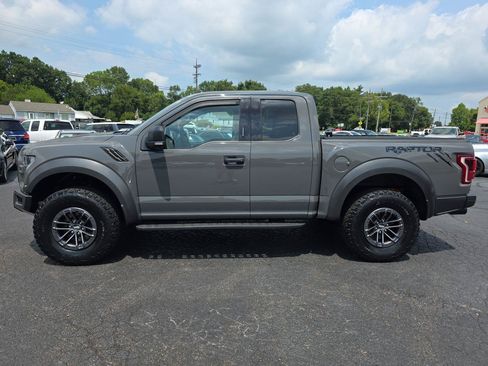 Used 2020 Ford F150 Raptor w/ Equipment Group 801A Mid AWD/4WD image 19