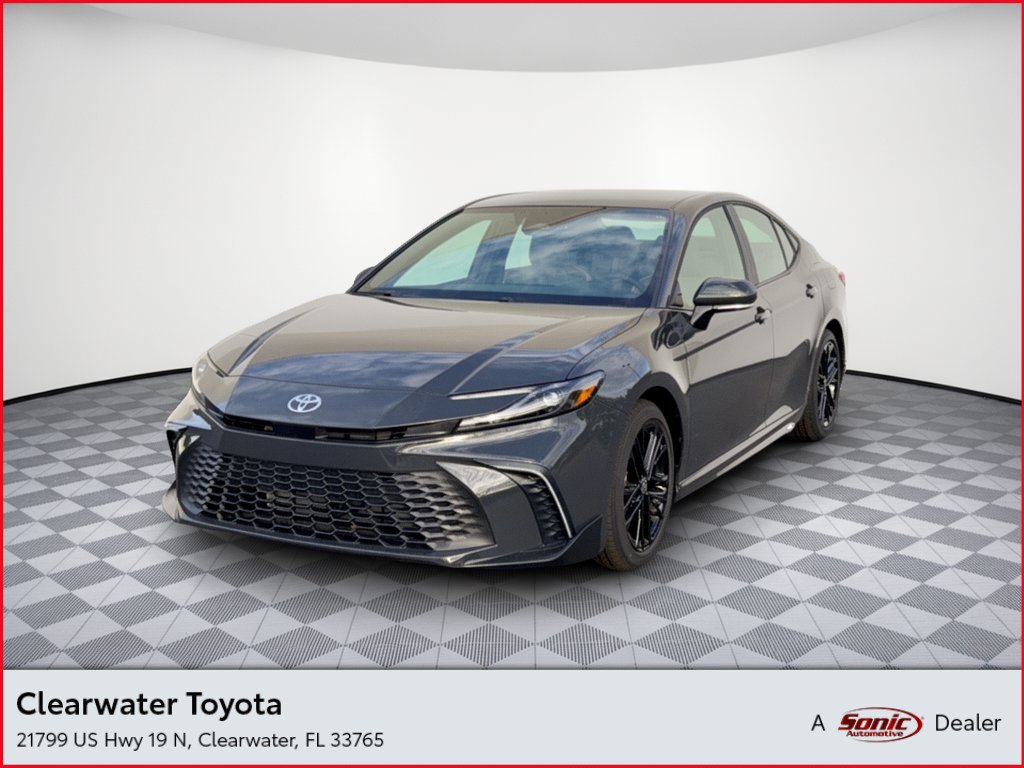 Used 2026 Toyota Camry SE FWD image 1