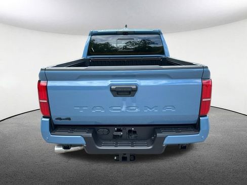 New 2026 Toyota Tacoma TRD Off-Road w/ TRD Off Road Premium Package AWD/4WD image 8