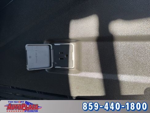 Used 2024 Chevrolet Tahoe Z71 image 60