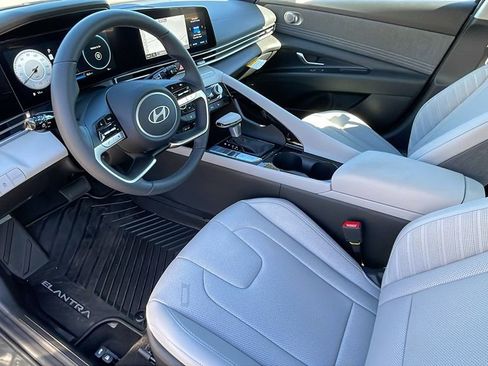 New 2026 Hyundai Elantra Limited image 11