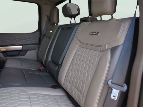 Used 2026 Ford F250 Platinum w/ Platinum Plus Package AWD/4WD image 19