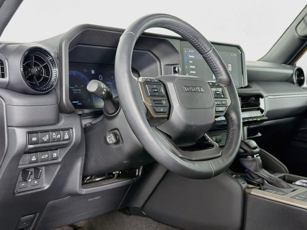 Used 2024 Toyota Land Cruiser AWD/4WD image 36
