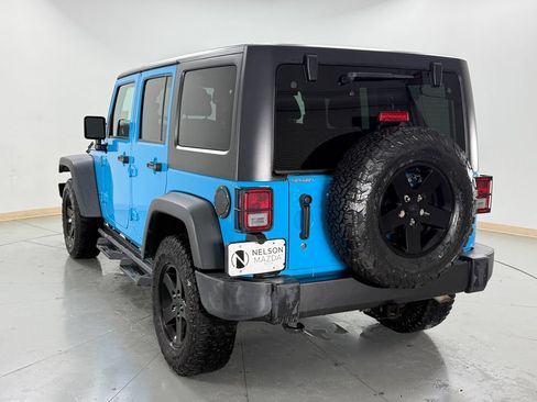 Used 2017 Jeep Wrangler Unlimited Sport AWD/4WD image 7