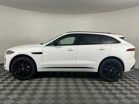 New 2026 Jaguar F-PACE R-Dynamic S image 4