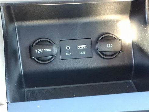 Used 2020 Hyundai Elantra Value Edition image 12