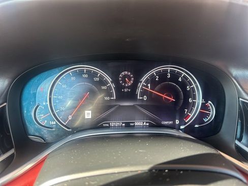 Used 2017 BMW 740i 740i image 30