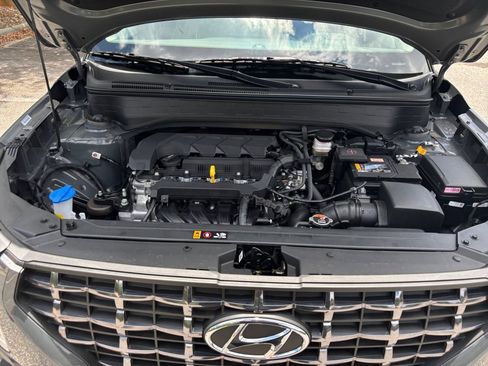 Certified 2025 Hyundai Venue Limited image 16