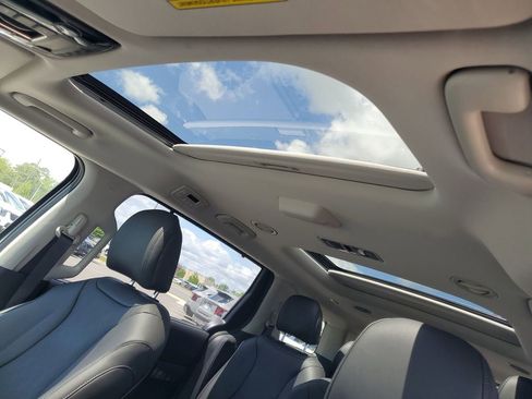 New 2026 Kia Carnival SX FWD image 10