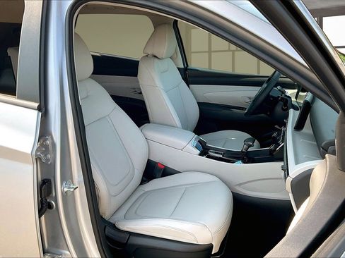 New 2025 Hyundai Tucson SEL image 10